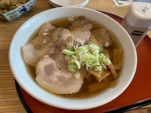 金華楼のチャーシュー麺(1100円)